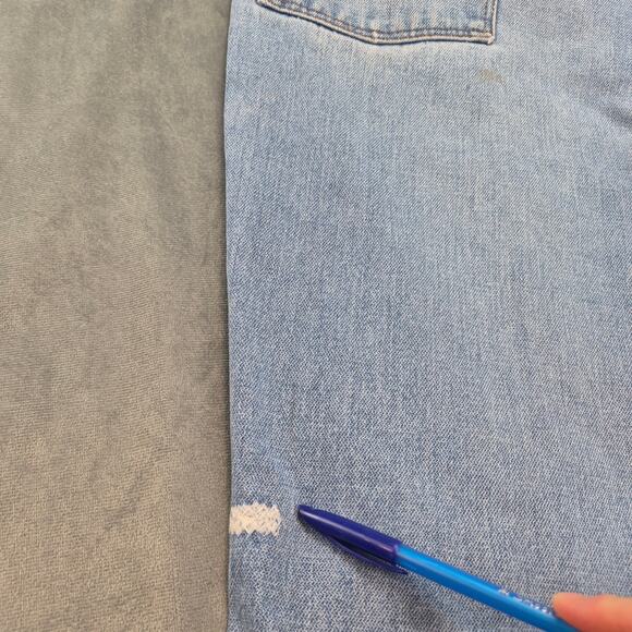 Vintage Wrangler 82611NV Boot Cut Western Cowboy Distressed Thrashed Denim 32x31 - Picture 10 of 13